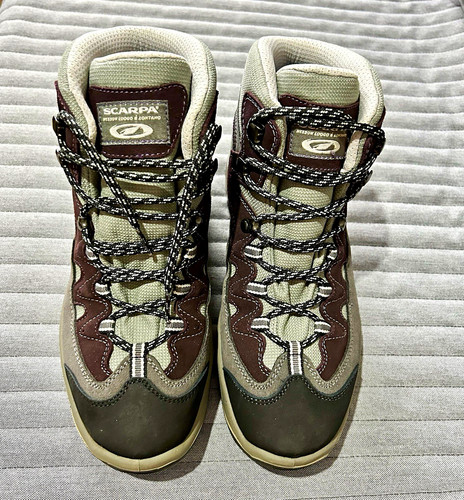 Scarpa hiking boots - hiking,