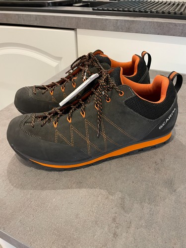 Scarpa crux approach walking - crux,