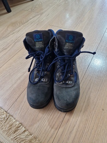 Scarpa hiking boots - hiking,